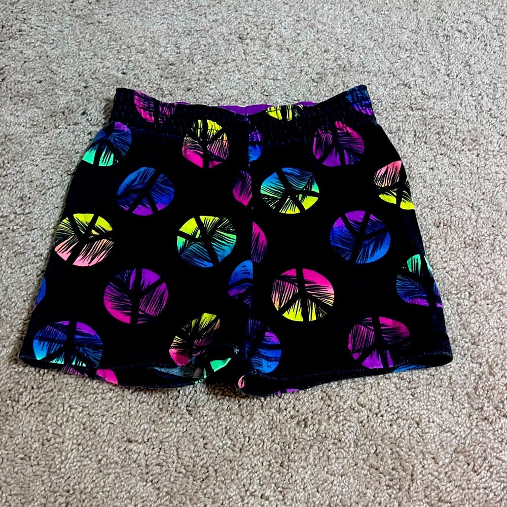 Piece Sign Shorts Kids